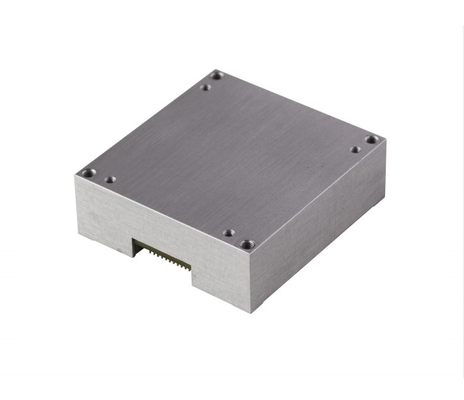 BWS688B - Dispositif résistant aux chocs de haute résistance conçu pour la navigation, le contrôle et la mesure dynamiques précises des transporteurs en mouvement